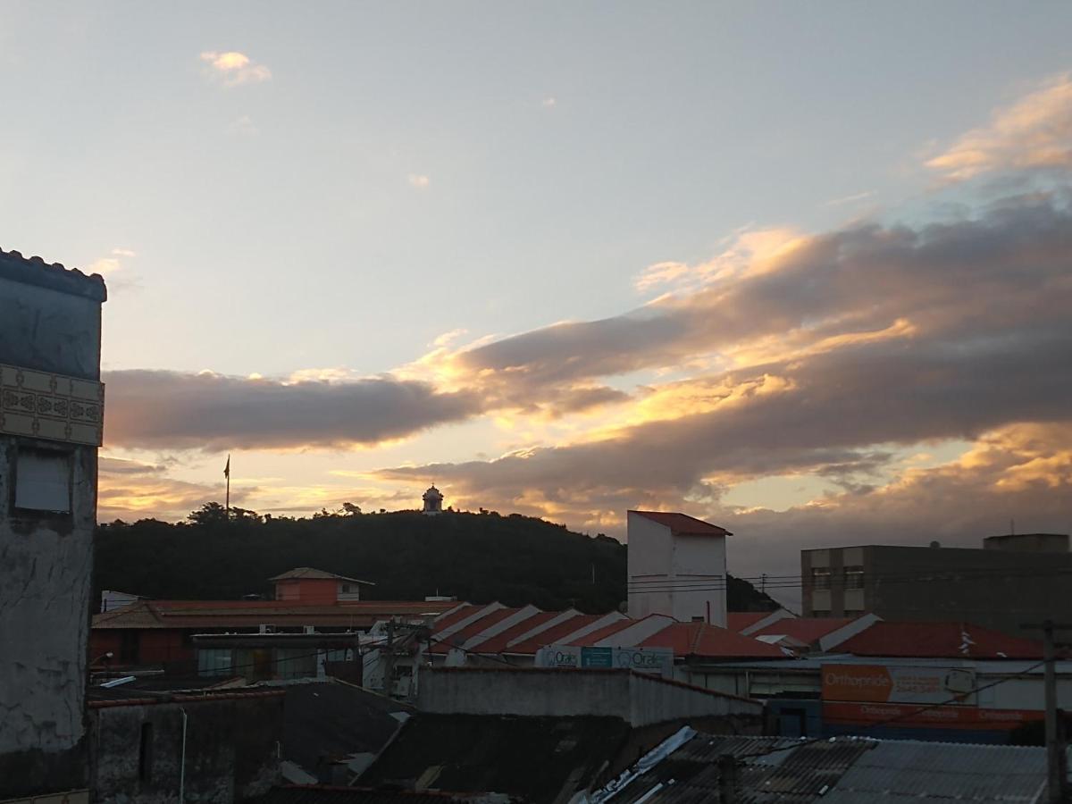 Apartamento aconchegante no centro de Cabo Frio Exterior foto