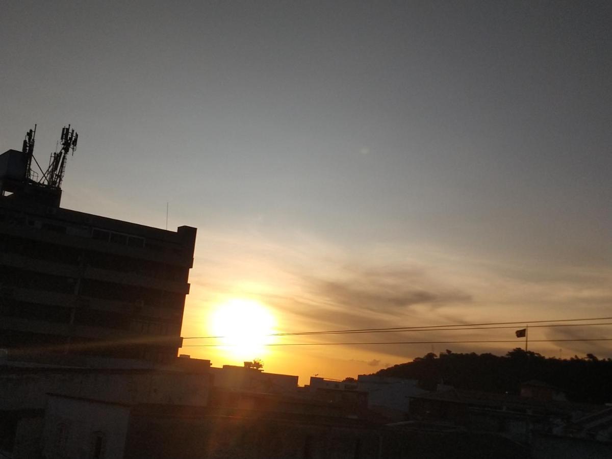 Apartamento aconchegante no centro de Cabo Frio Exterior foto