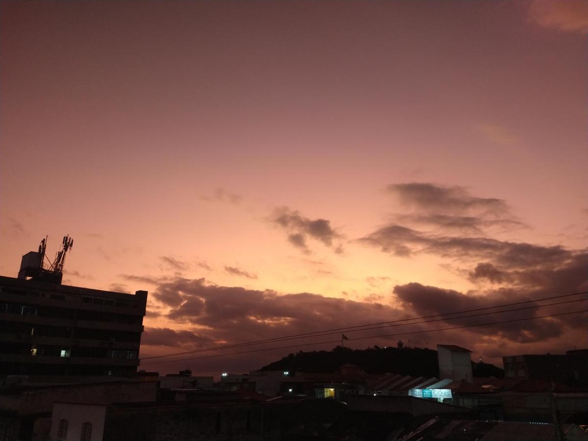 Apartamento aconchegante no centro de Cabo Frio Exterior foto