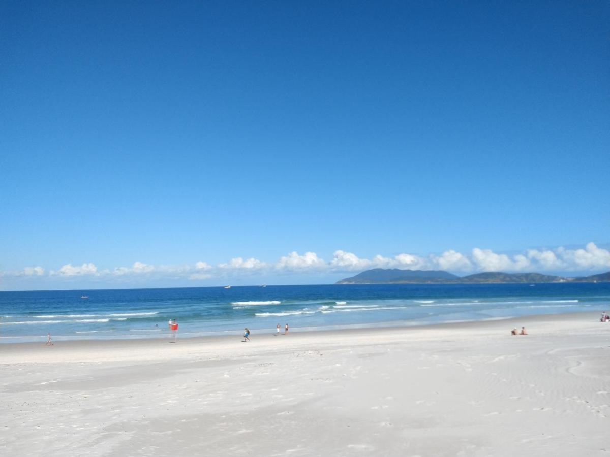 Apartamento aconchegante no centro de Cabo Frio Exterior foto